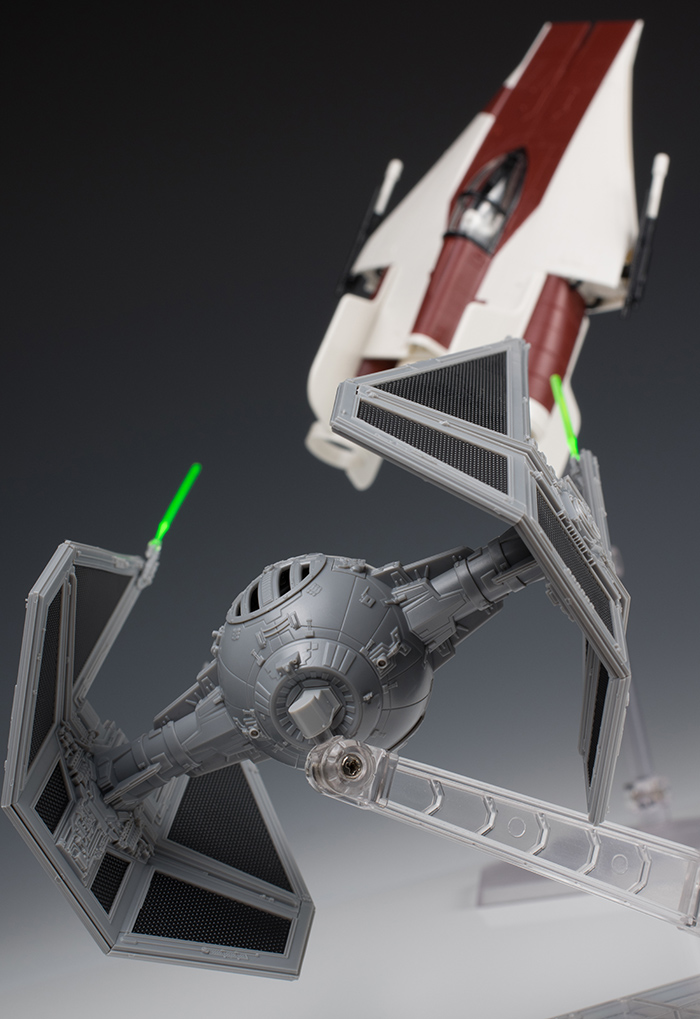 1/72 TIE Interceptor BANDAI - Star Wars