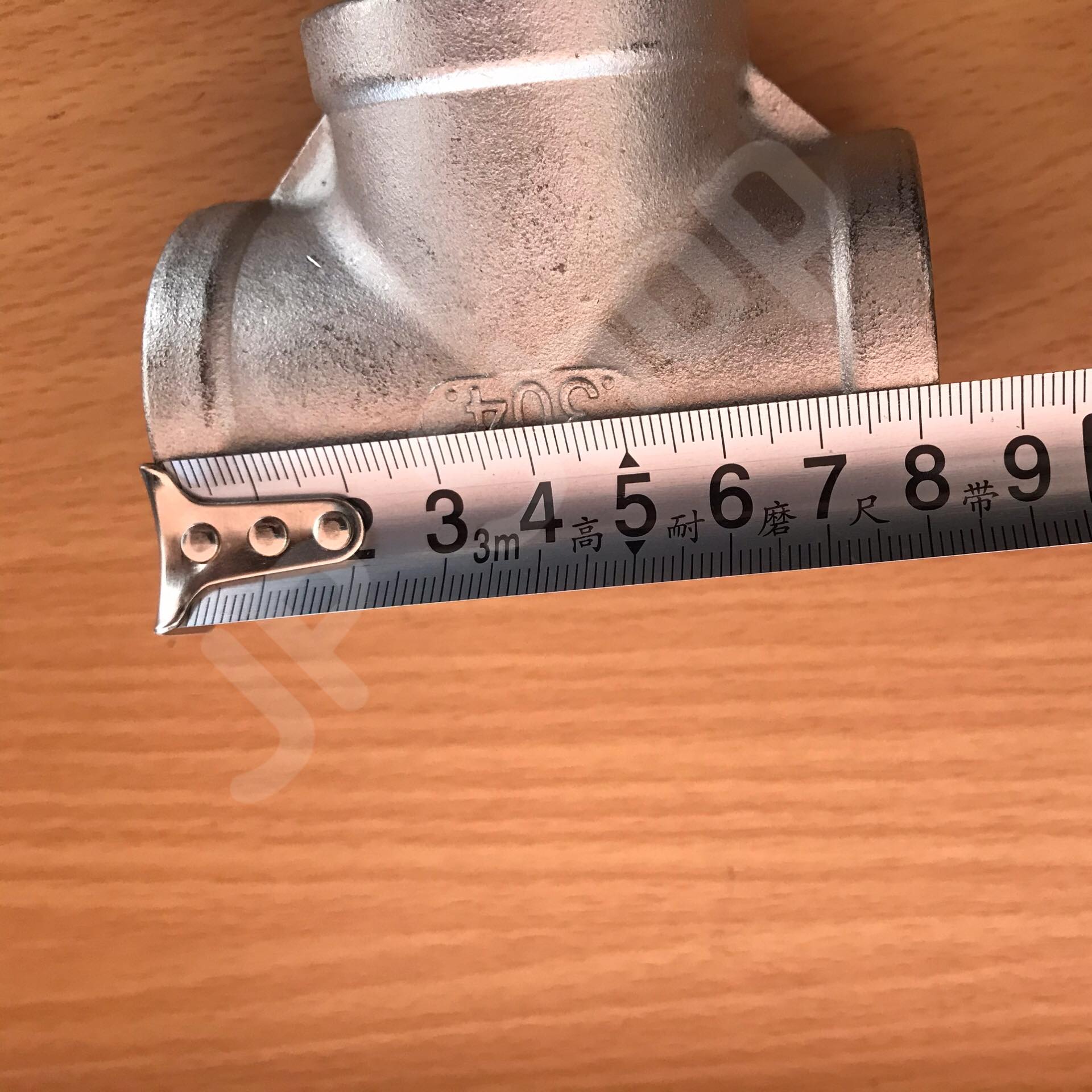 ข้อต่อสามทางสแตนเลส 304 ขนาด 1 1/4 นิ้ว (นิ้ว 2) Stainless Steel Tee 304, 1 1/4" Female Thread (Tee F/F/F) #2852