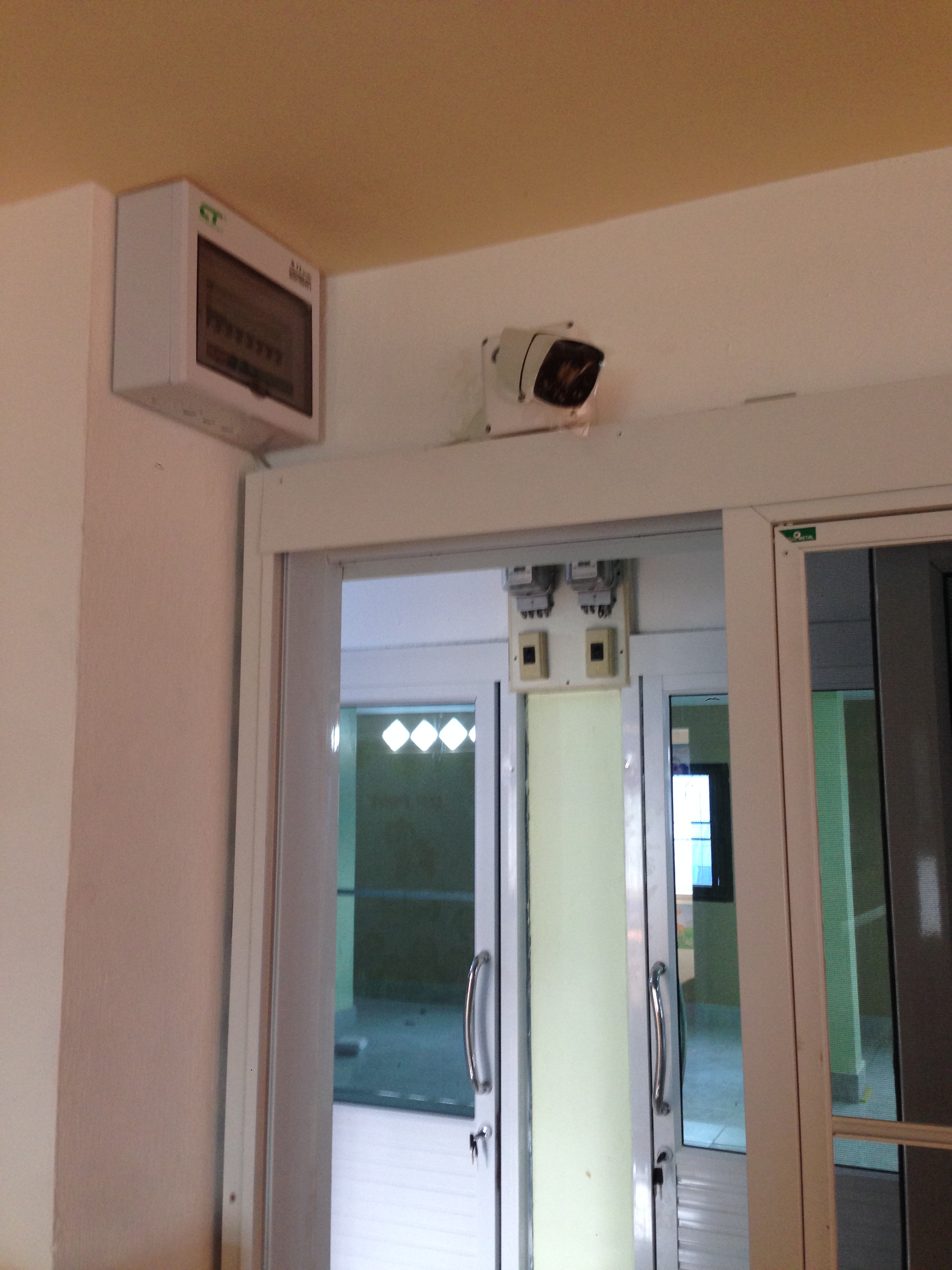 กล้องวงจรปิดพร้อมติดตั้งและดูแลระบบ