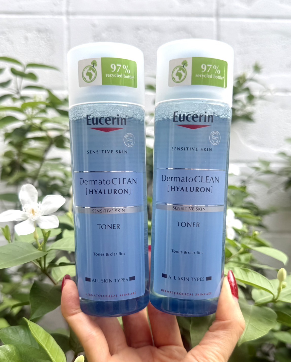 Eucerin Sensitive Skin DermatoCLEAN Hyaluron Toner 200ml. โทนเนอร์สำหรับผิวแพ้ง่าย (1ขวด)