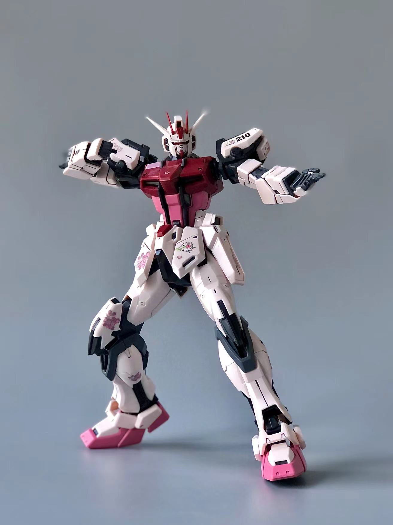 PRE-ORDER Daban MG 1/100 (6629) Strike Rouge Ootori