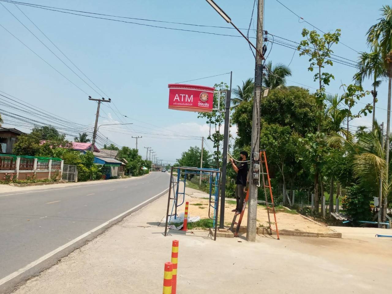 งานป้ายกล่องไฟปั๊มนูน ออมสิน