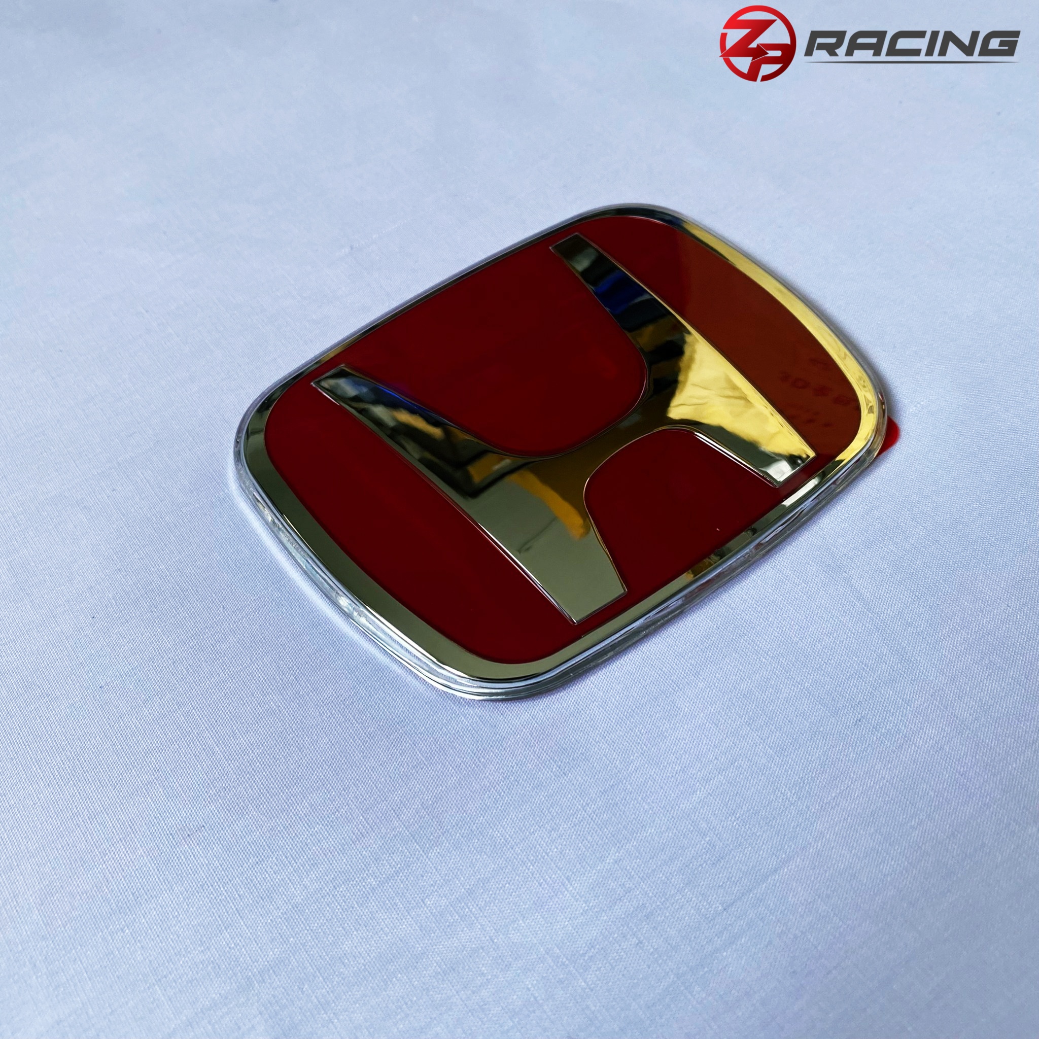 โลโก้ H แดงหน้า CIVIC FE