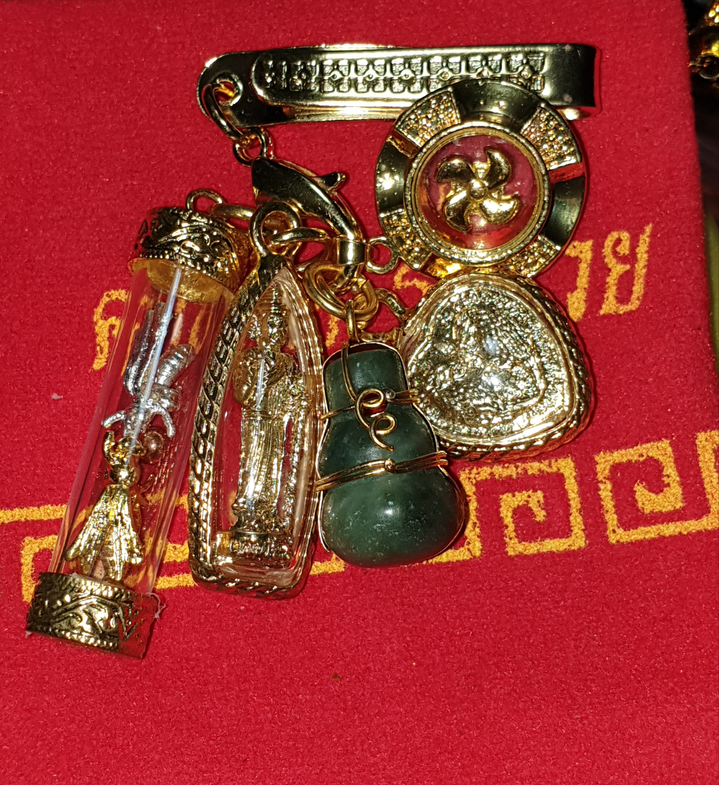 จี้ เทพทันใจ ได้ครบ5องค์ สาริกาคู่ ต่อเงินต่อทอง กังหันเงินทอง นำ้เต้าหยกพม่า