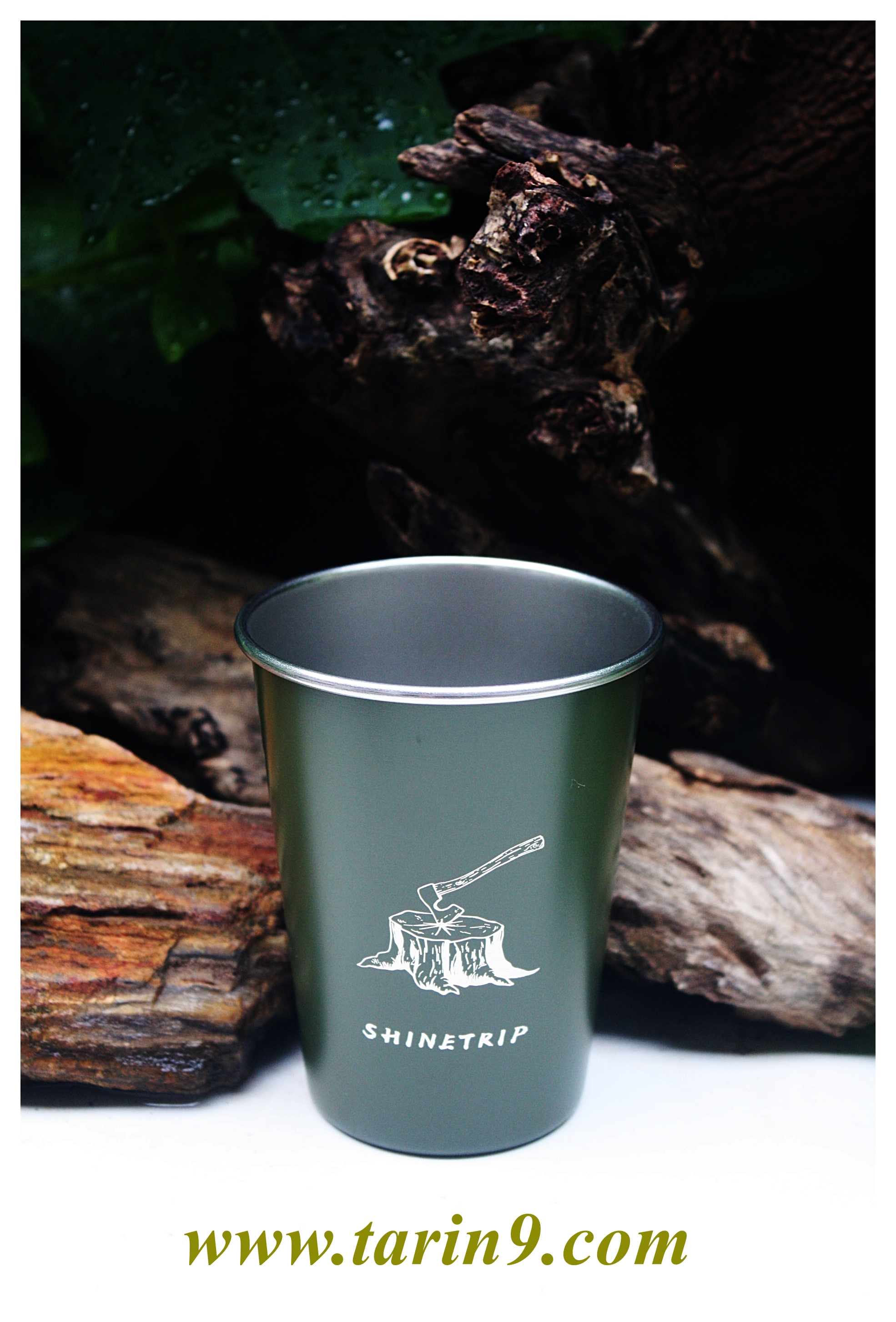 ชุดแก้ว นักเดินทาง