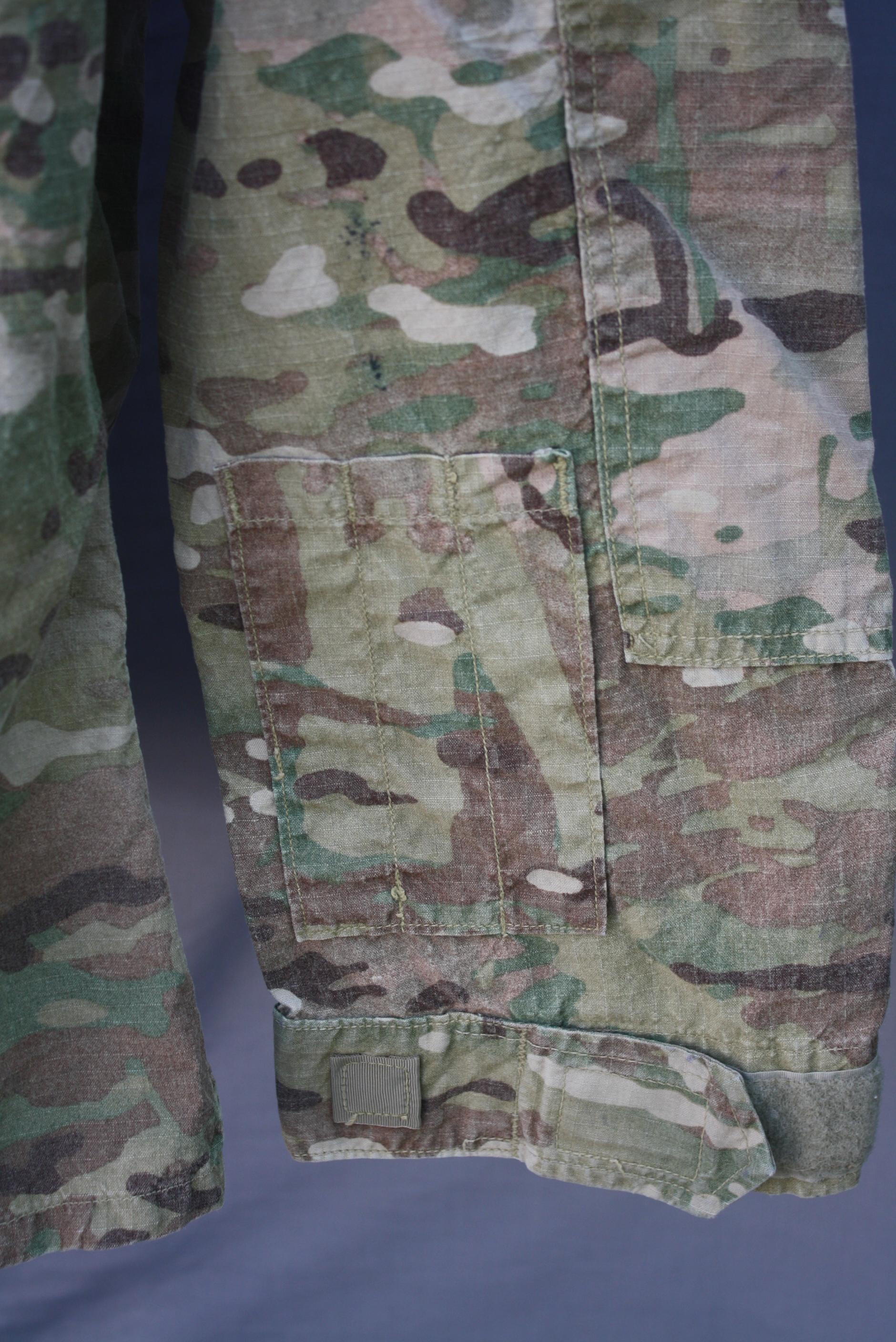 เสื้อทหารสหรัฐ ลายมัลติแคม SR