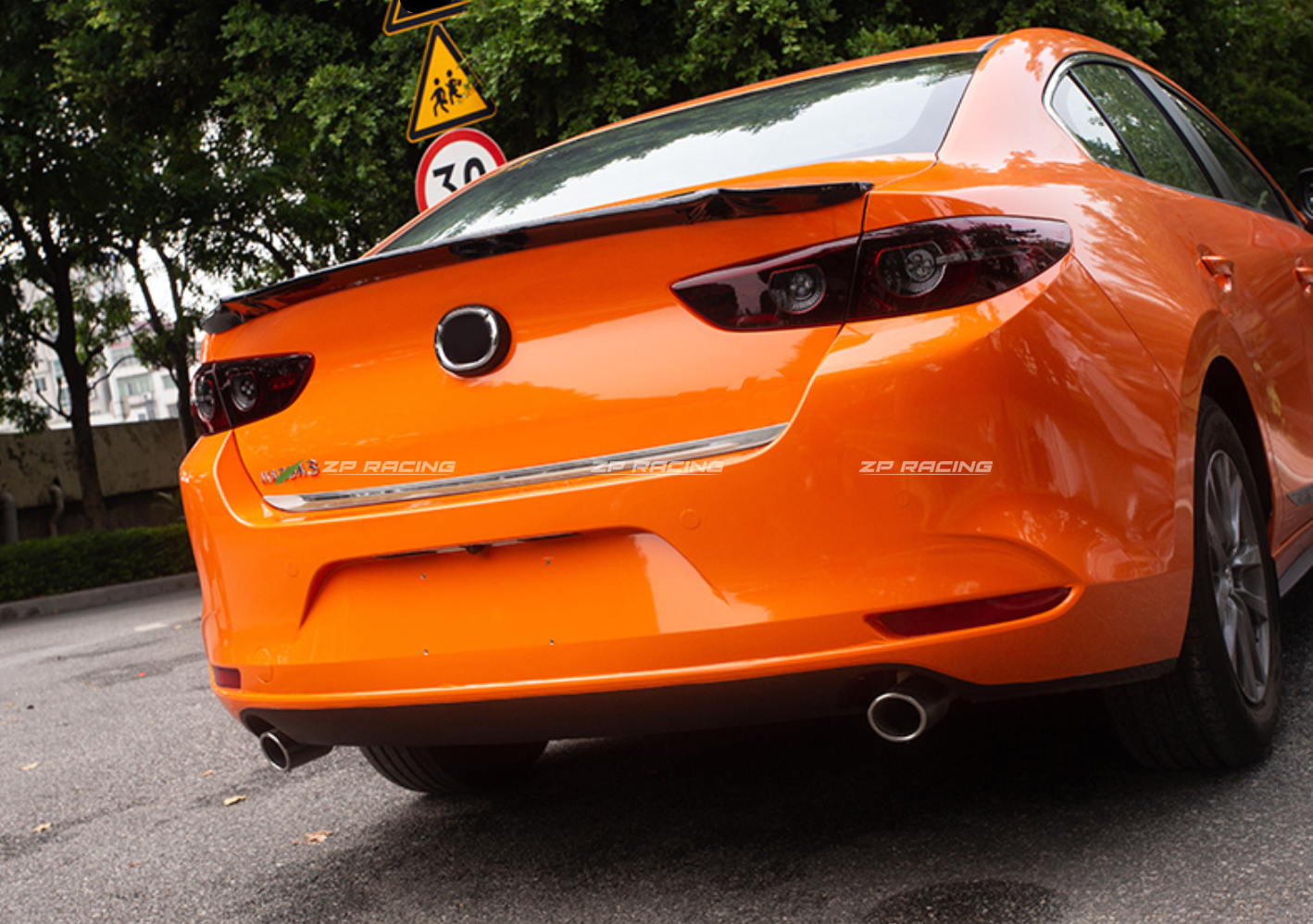 ชายประตูท้าย Mazda 3 '2020