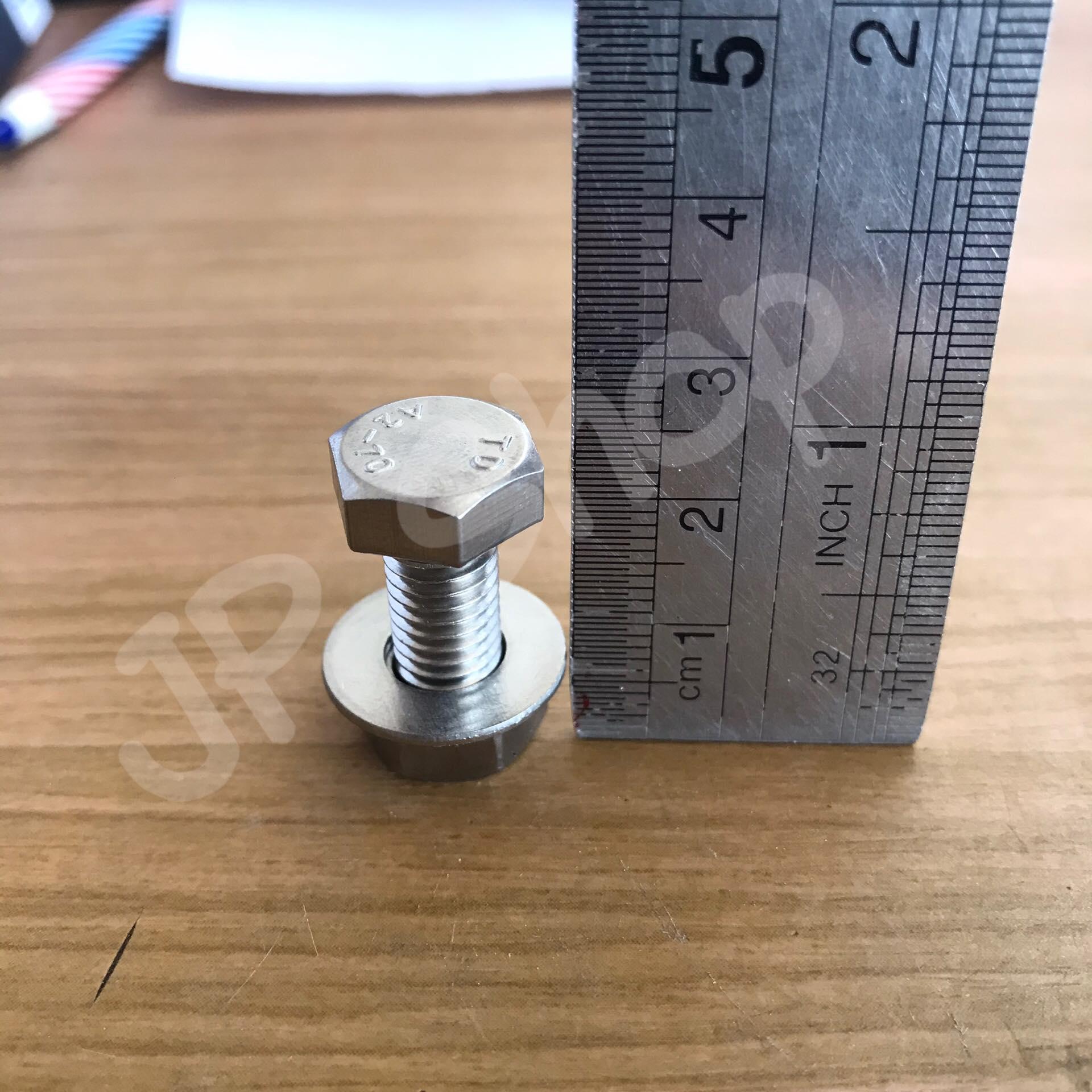 M8 สกรูหัวเหลี่ยม 8มม. ยาว20 มม. แถมหัวน๊อต+แหวน แพ็คละ10ชุด สแตนเลส 201 ส่งไว ภายใน 24 ชั่วโมง สั่งเลยๆ โกดังประเทศไทย