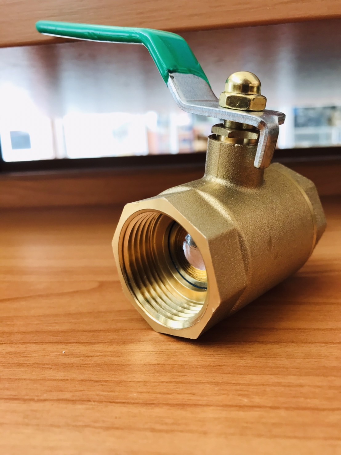 วาล์วทองเหลือง 1 นิ้ว เกลียวใน-ใน (1 Inch Brass Valve Female-Female Thread) #13241