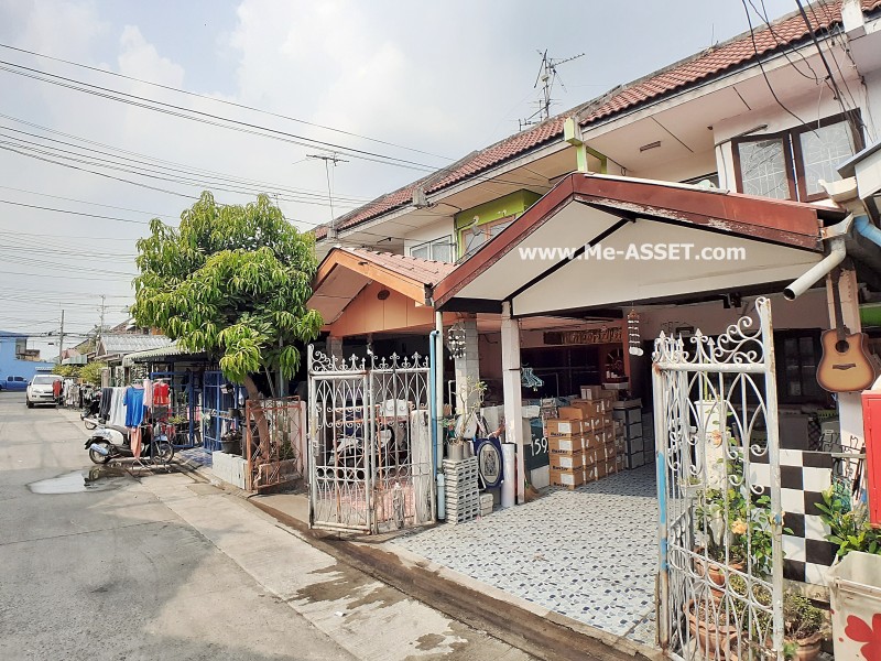 ขายทาวน์เฮ้าส์ ม.รัตนาธิเบศร์ ถ.กาญจนาภิเษก ต.บางรักพัฒนา อ.บางบัวทอง นนทบุรี หลังเซ็นทรัลเวสเกต / พื้นที่ 2 ชั้น 16 ตารางวา