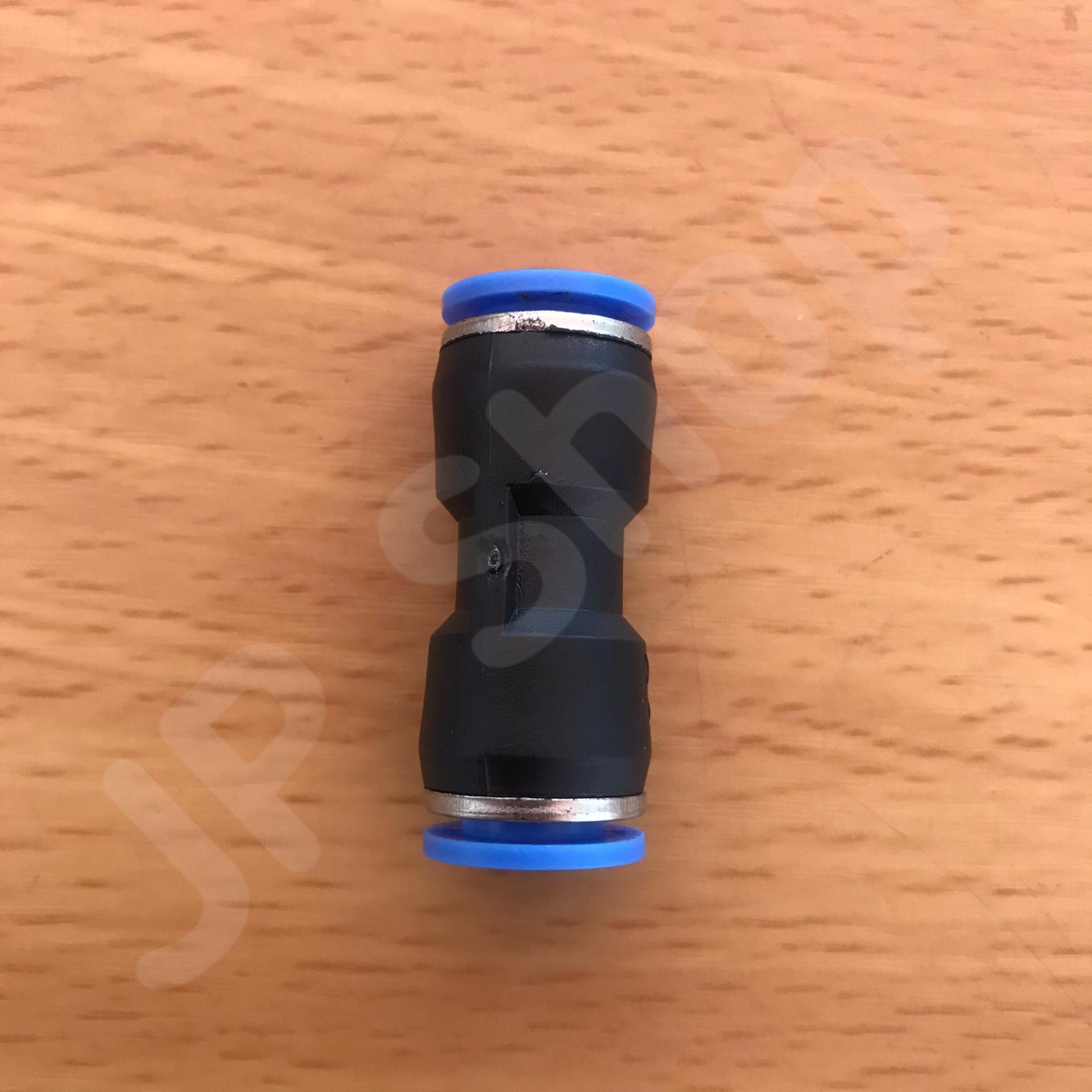 ข้อต่อลม PU 8 มม.-ต่อตรง ฟิตติ้งสายลม ต่อสายลม 8 มม. #00800