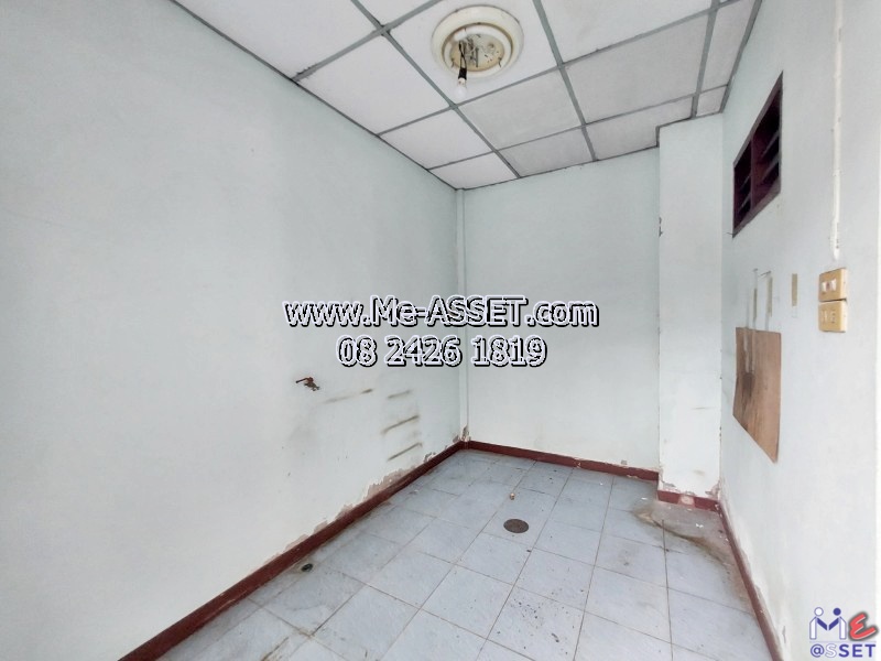 ขายทาวน์เฮ้าส์ หลังมุม ย่าน คูคต ลำลูกกา คลอง2 เสมาฟ้าคราม : ม.บ้านปลื้ม 1 / Ban Pluem 1 : 2 ชั้น 19 ตร.วา