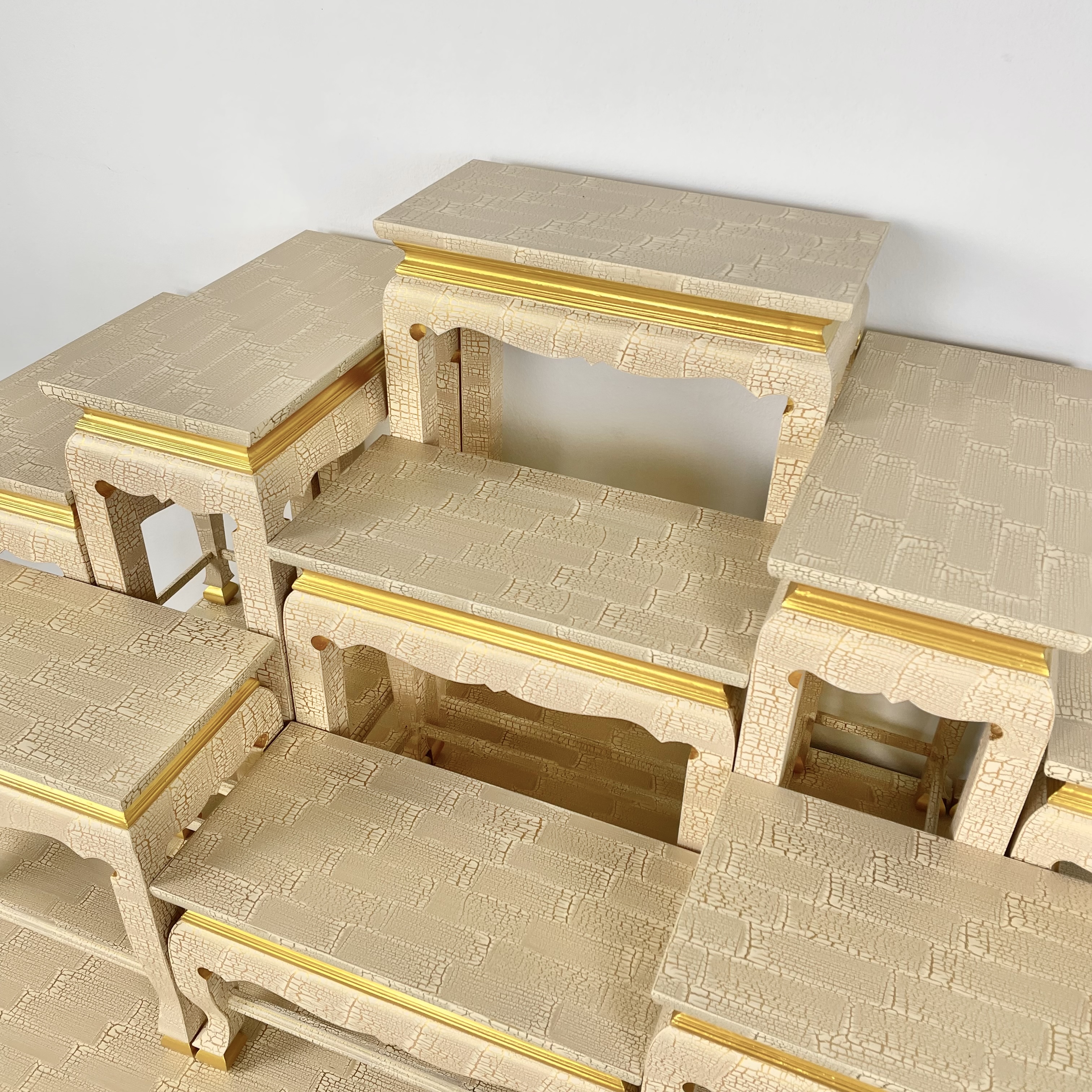 โต๊ะหมู่ 9 หน้า 8 ลายน้ำทอง