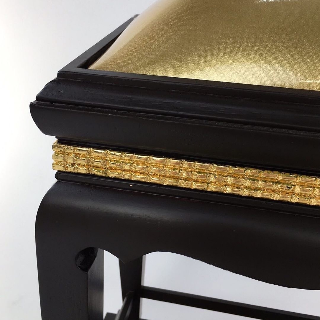 โต๊ะกราบคุกเข่า พิกุล โอ๊ค