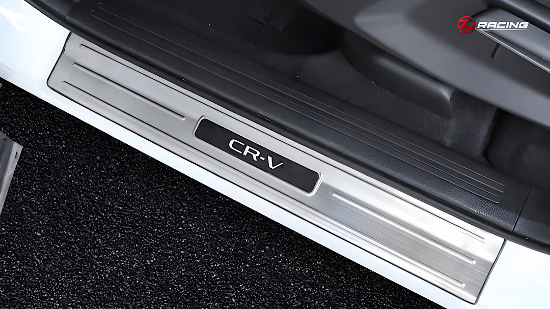 คิ้วบันได สคัฟเพลท ด้านนอก Honda CR-V G6 2023-2029