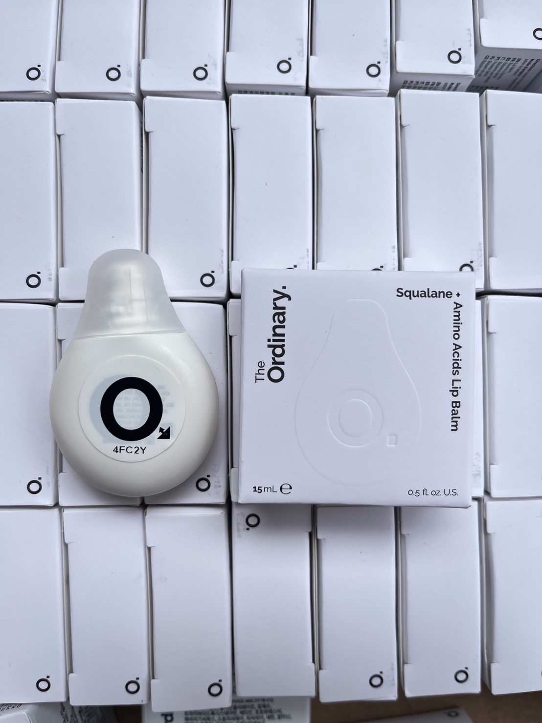 The Ordinary Squalane Amino Acids Lip Balm 15ml. ลิปบาล์ม