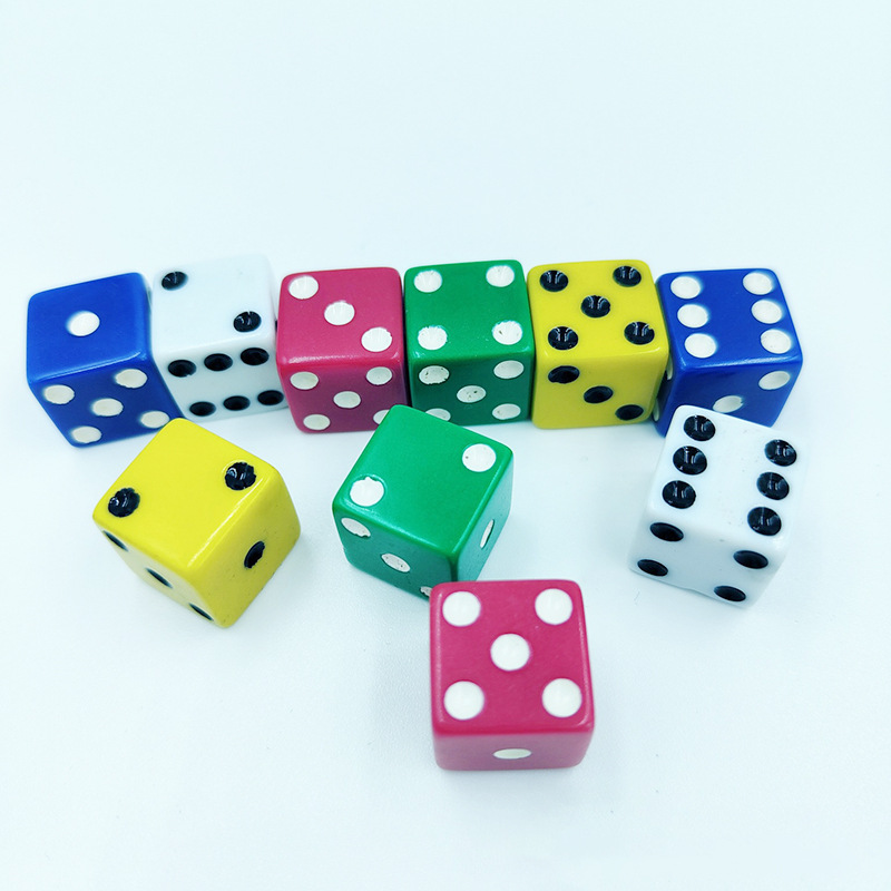 ลูกเต๋าเมลามีนอย่างดี Melamine Dice 16mm (มุมเหลี่ยม)