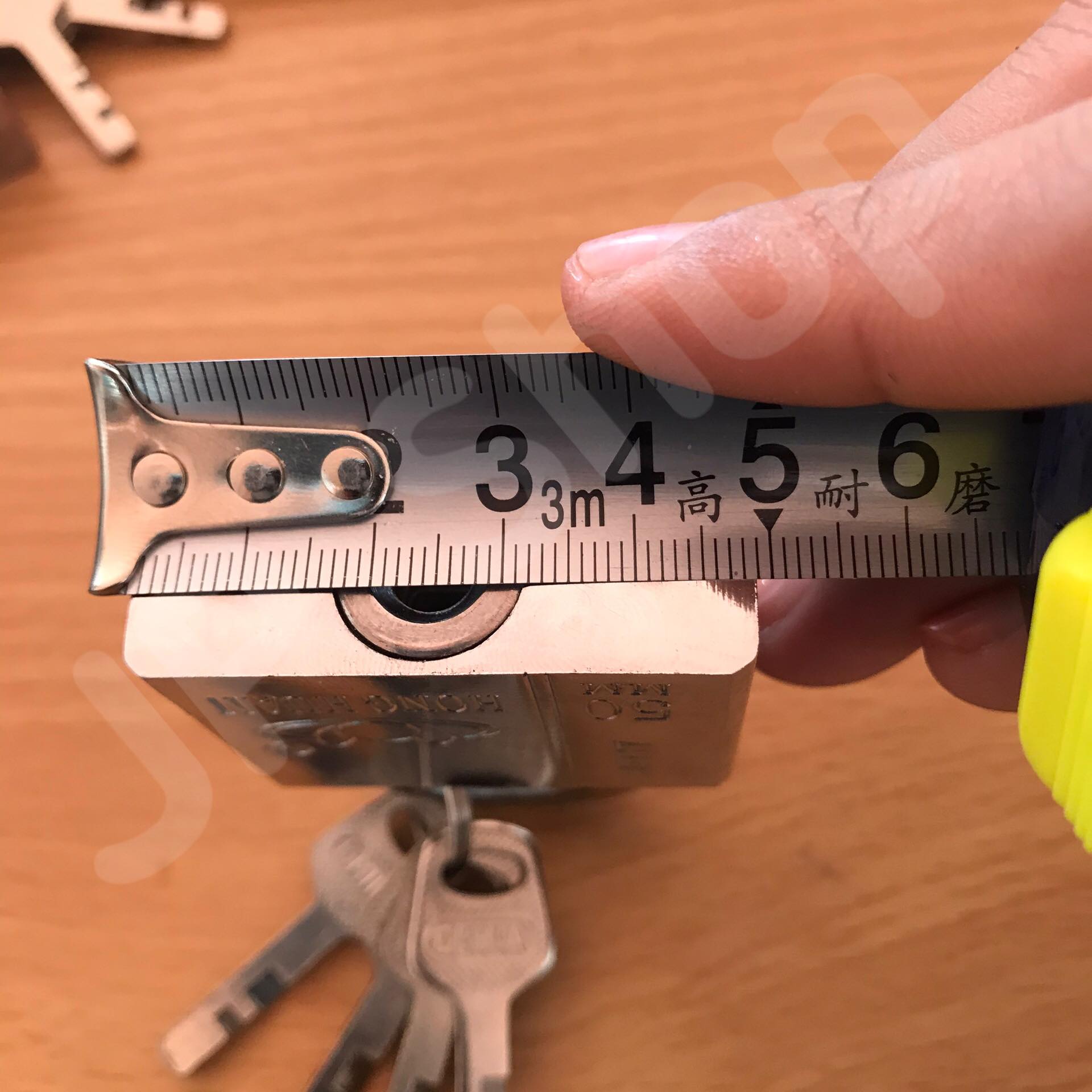 กุญแจล็อคบ้าน ล็อคครัว ล็อคอเนประสงค์ 50 มม. ล็อคแน่นหนา คงทน ราคาถูก สนใจสั่งซื้อได้เลย ห่วงสั้น #6971342321150