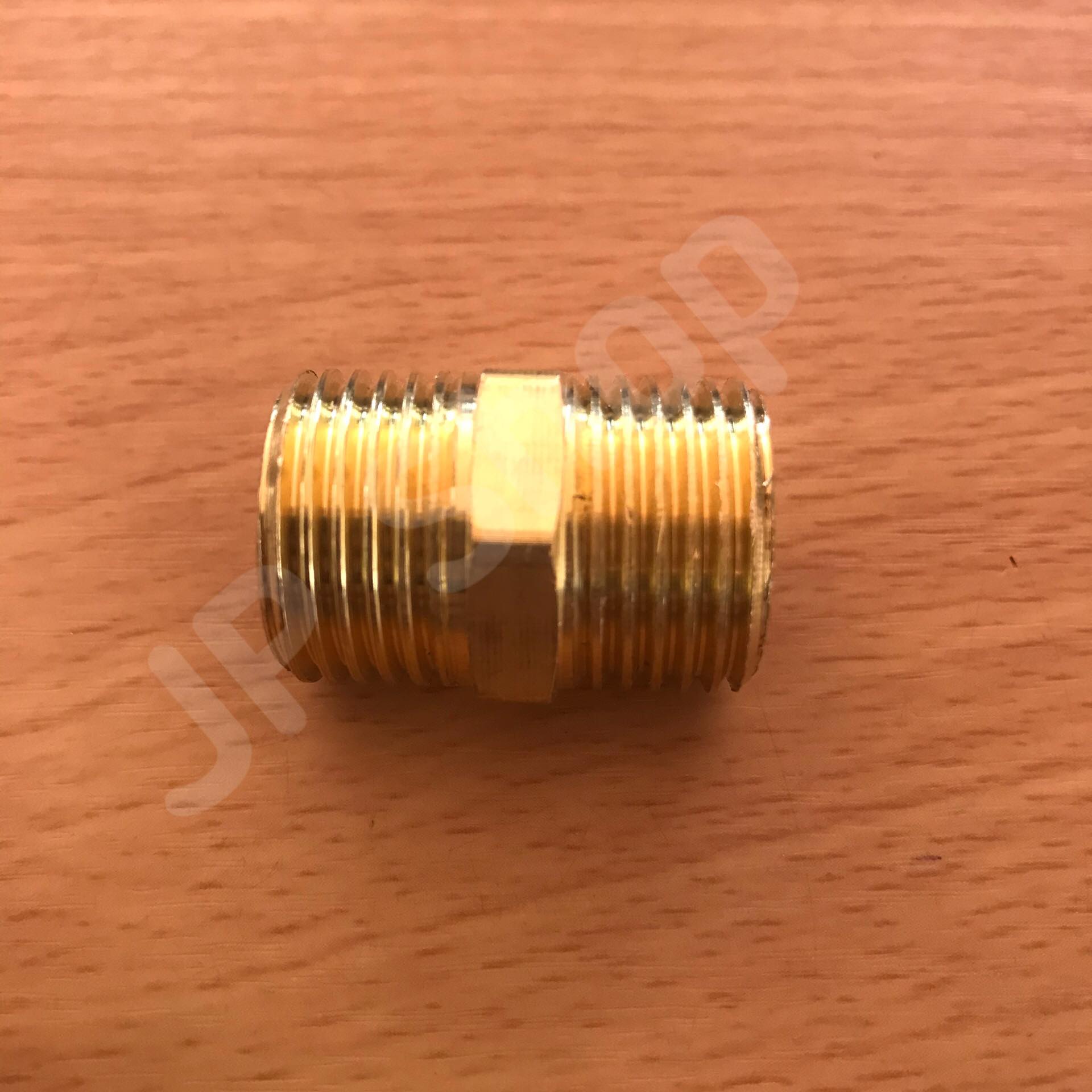 ต่อตรงนิปเปิ้ลทองเหลือง ขนาด 4 หุน ข้อต่อ ต่อตรง นิปเปิ้ล ทองเหลือง ขนาด 4 หุน #0254