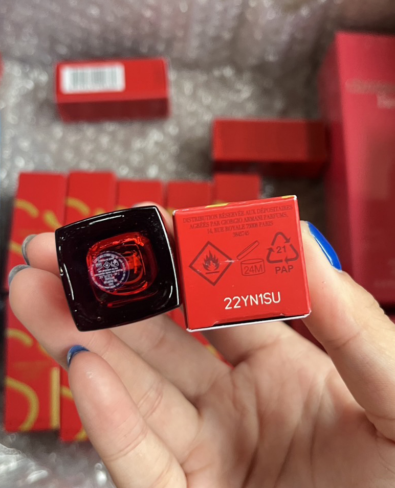 น้ำหอมของแท้ 𝑺𝒊 𝒑𝒂𝒔𝒔𝒊𝒐𝒏𝒆 **𝒊𝒏𝒕𝒆𝒏𝒔𝒆 𝒅𝒊 𝑮𝒊𝒐𝒓𝒈𝒊𝒐 &