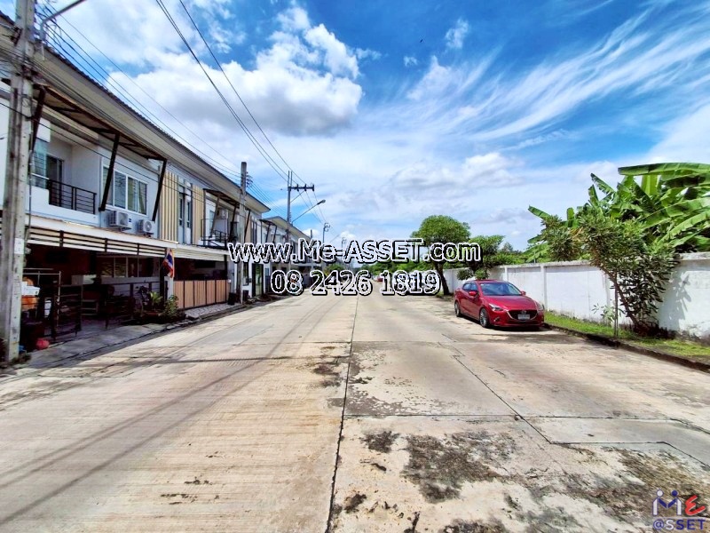 ขายทาวน์โฮม โซนนิมิตรใหม่ หทัยราษฎร์ เชื่อมมีนบุรี รามอินทรา ใกล้แฟชั่นไอส์แลนด์ ซาฟารีเวิลด์ ตลาดหทัยมิตร รถไฟฟ้าสีชมพู : มบ.เมดิโอ้นิมิตรใหม่ Medio Nimitmai : 2 ชั้น 25.6 ตร.วา