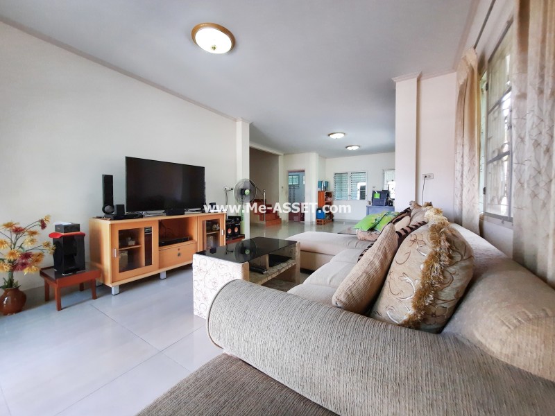 ขายบ้านแฝด ม.พิชญธารา ศาลายา ถ.เลียบคลองมหาสวัสดิ์ ต.ศาลายา อ.พุทธมณฑล นครปฐม ใกล้ ม.มหิดล / พื้นที่ 2 ชั้น 54.3 ตารางวา