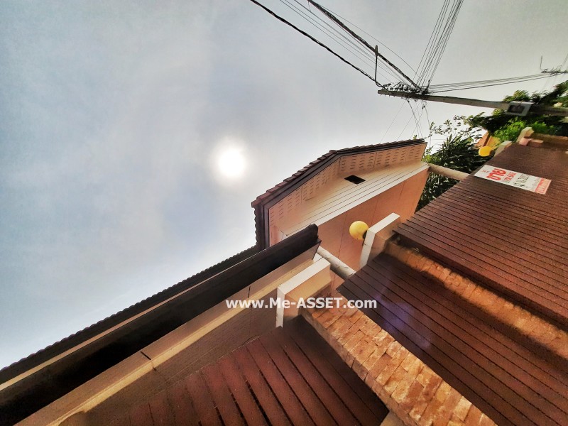 ขายบ้านเดี่ยว ม.นันทวัน (วงแหวน-รัตนาธิเบศร์) ถ.ตลิ่งชัน-สุพรรณบุรี ต.เสาธงหิน อ.บางใหญ่ นนทบุรี หลังมุม / พื้นที่ 2 ชั้น 85 ตารางวา