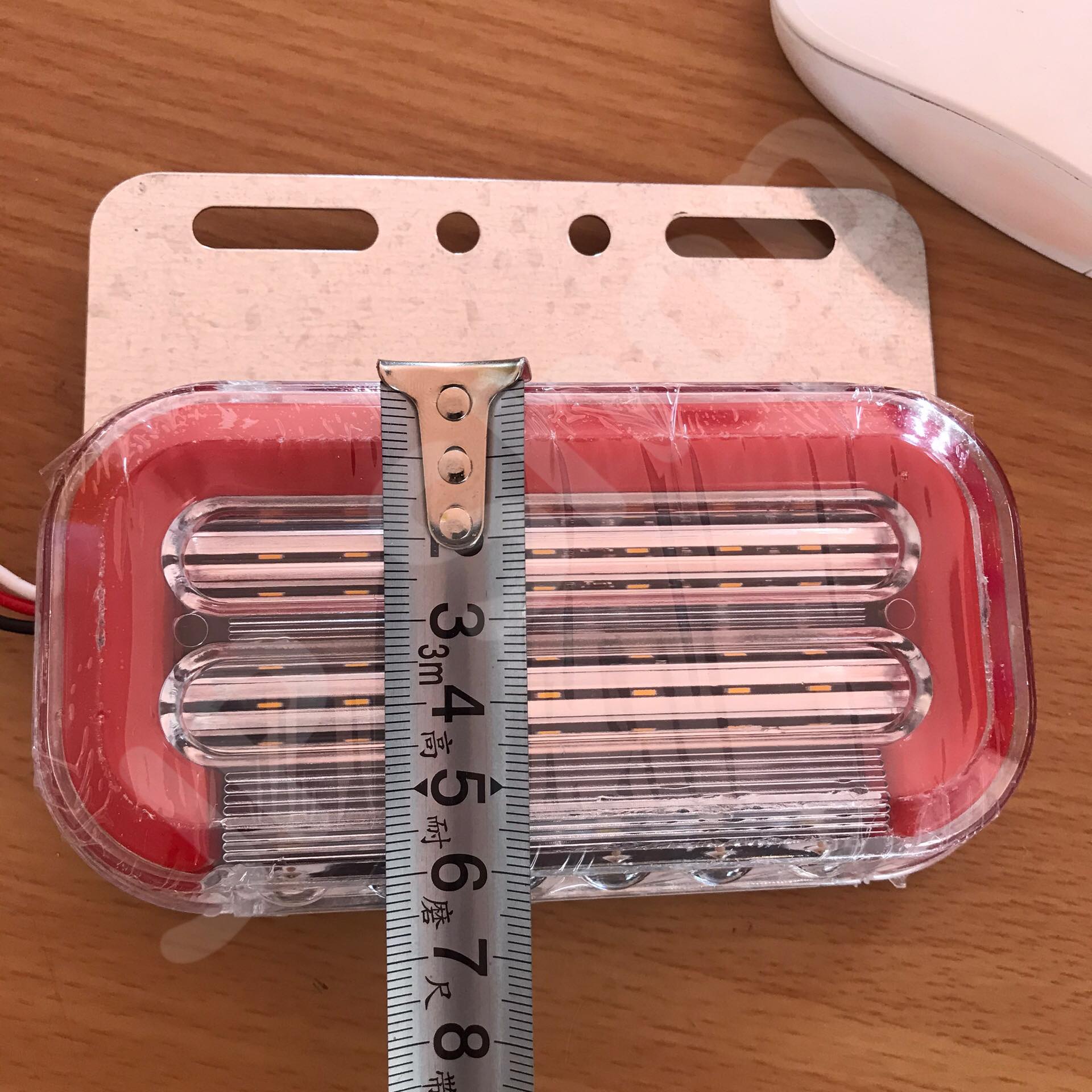 ไฟข้างรถบรรทุก แดง-เหลือง-ขาว LED 24V #0797 #จำนวน 1 ชิ้น