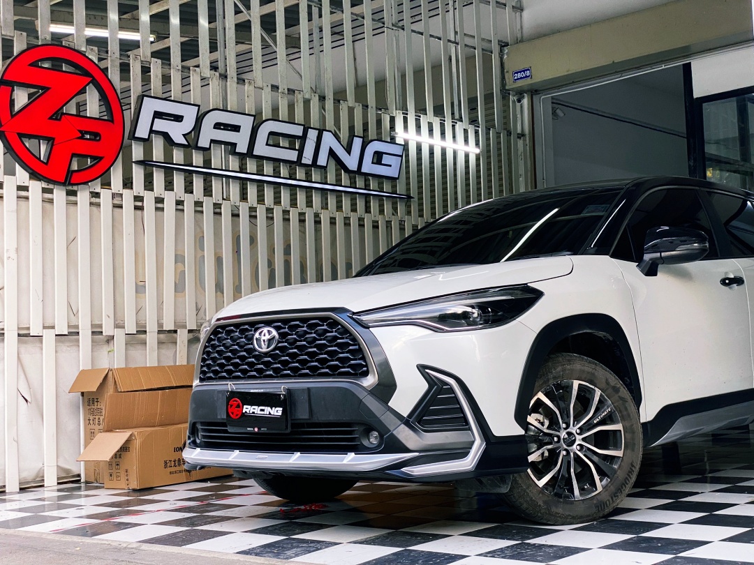 ชุดแต่ง Corolla Cross AKC