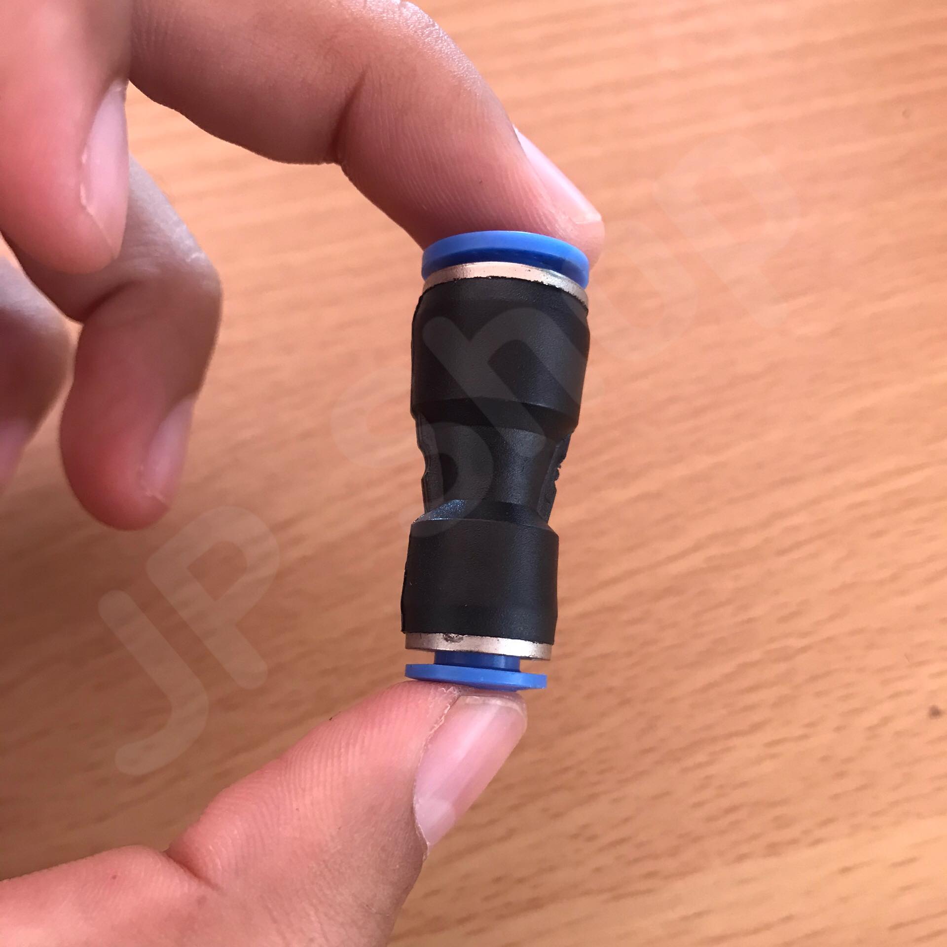 ข้อต่อลม PG 8-6 มม.-ต่อตรง ฟิตติ้งสายลม 8 ลด 6 มม. #080060