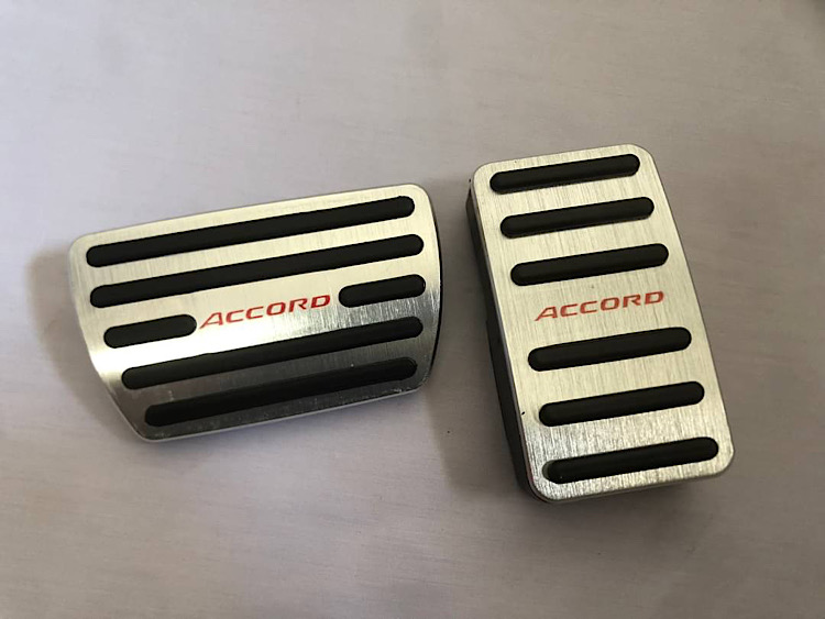 ชุดแป้นเหยียบคันเร่งและเบรก ACCORD G10 แบบอลูมิเนียม สีบรอนซ์เงิน