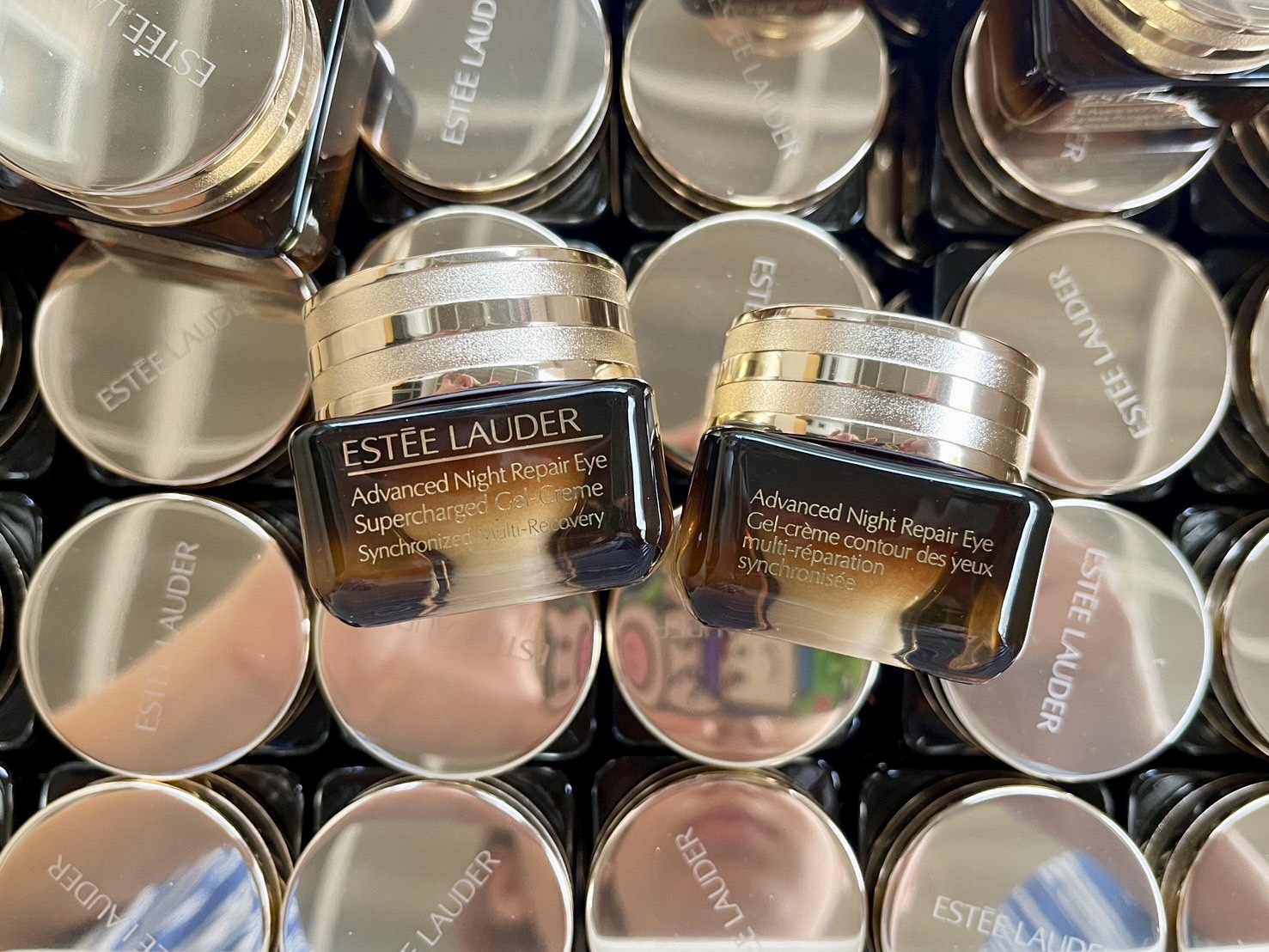 รุ่นไม่มีกล่อง Estee Lauder Advanced Night Repair Eye Supercharged Gel-Creme 15ml. ของแท้ (1กระปุก)