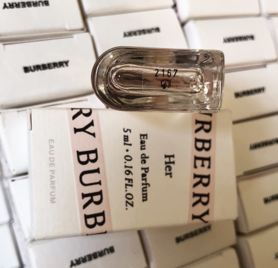 Burberry Her Eau De Parfum 5ml. น้ำหอมขนาดทดลอง ของแท้