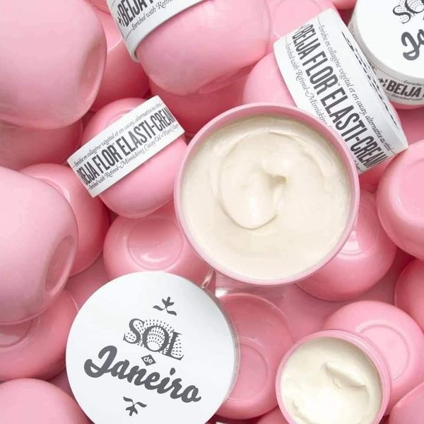 Sol de Janeiro Beija Flor Elasti-Cream 25ml. บอดี้ครีมเข้มข้น รีวิวกลิ่นคล้าย Burberry HER (1หระปุก)