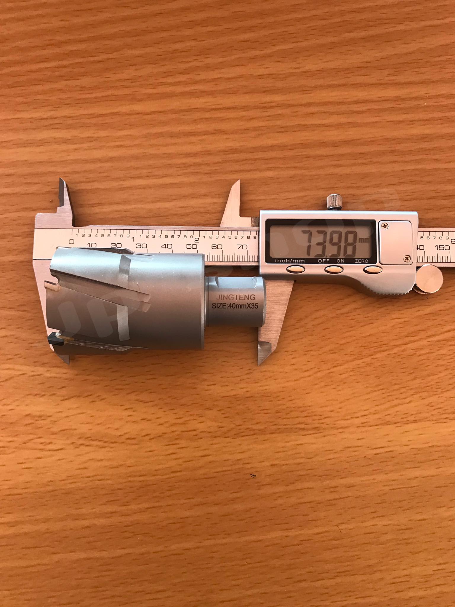 ดอกสว่านเจ็ทบอส แบบโฮลซอว์คาร์ไบสำหรับเจาะเหล็กหนา ด้วยสว่านแม่เหล็กไฟฟ้า ขนาด40*35 มม. #4035