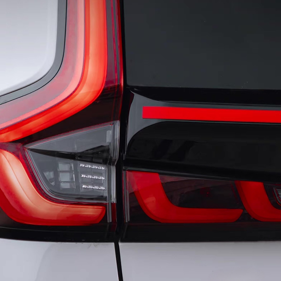 ไฟคาดฝาท้าย ไฟเสริมไฟท้าย Honda CR-V(G6) 2023-2026 รุ่น V.1