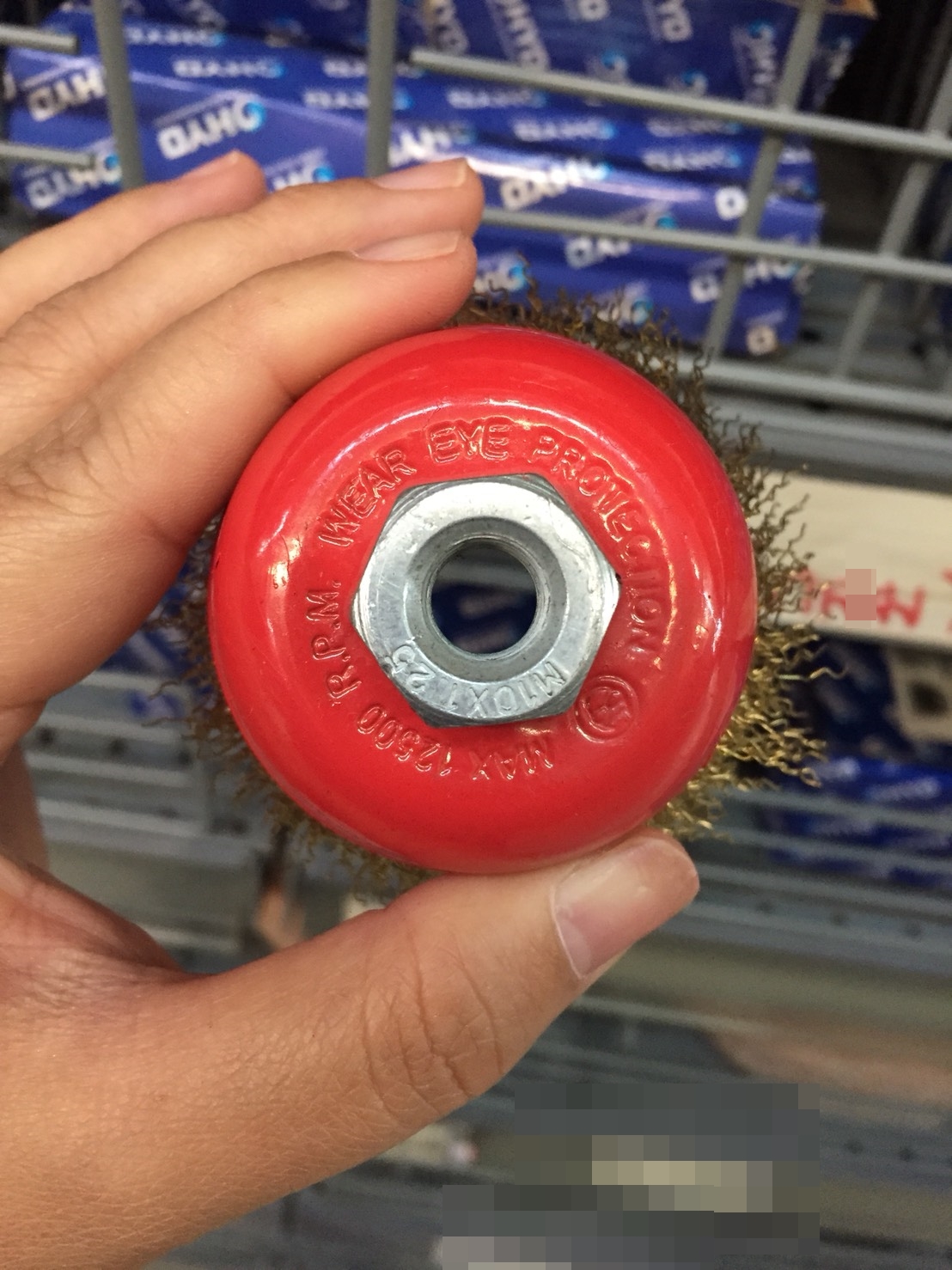 แปรงลวดถ้วยทองเหลือง 65 มม M10x1.25 HYD wire 0.30mm