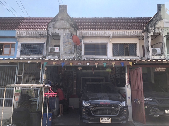 MDH6783 ขายทาวน์เฮ้าส์ 2 ชั้น 18 ตร.ว หมู่บ้านดวงกมล ซอยพระยาสุเรนทร์35 เขตคลองสามวา กรุงเทพมหานคร