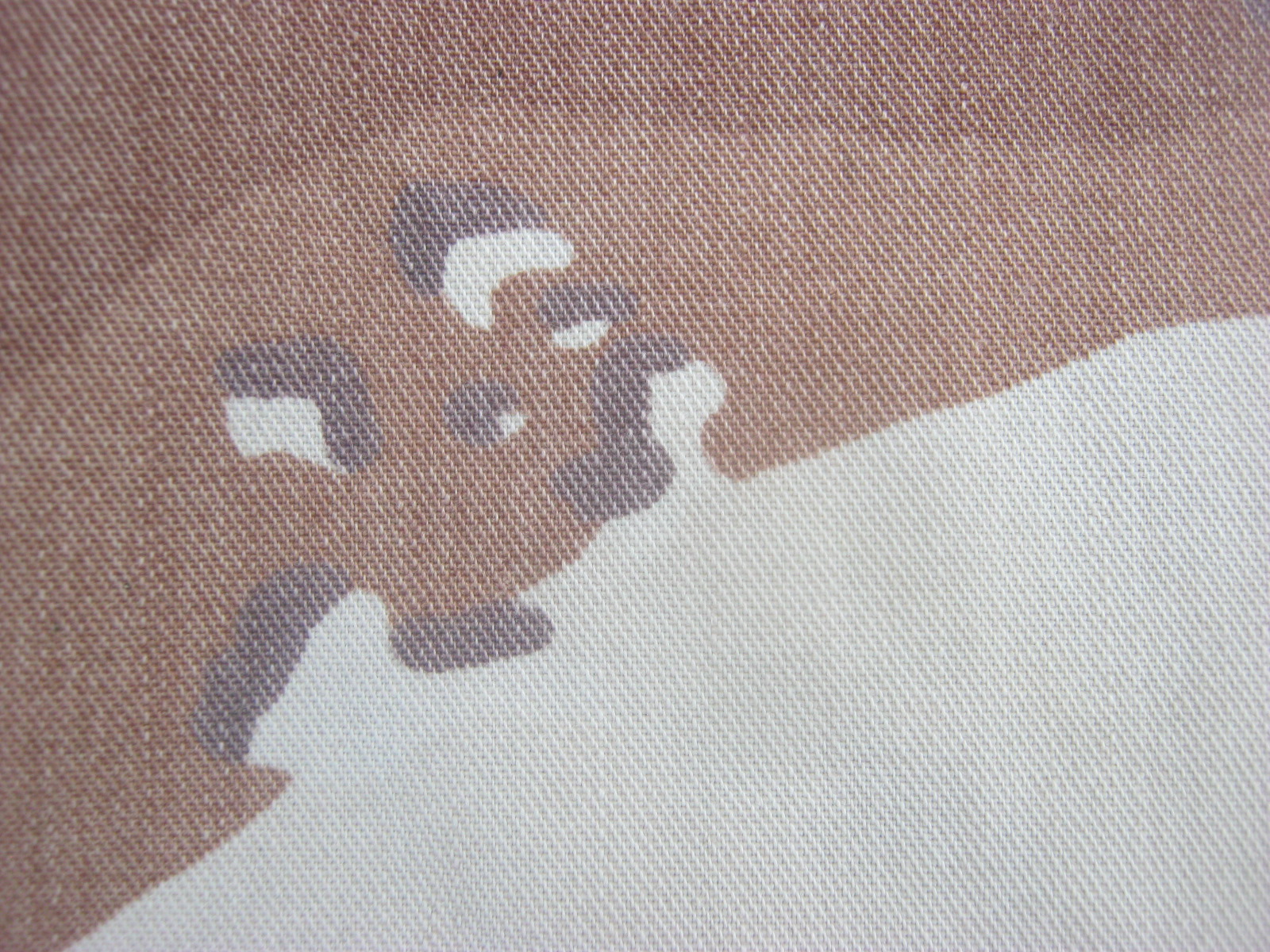 เสื้อทหารสหรัฐลาย ลายทะเลทรายหกสี