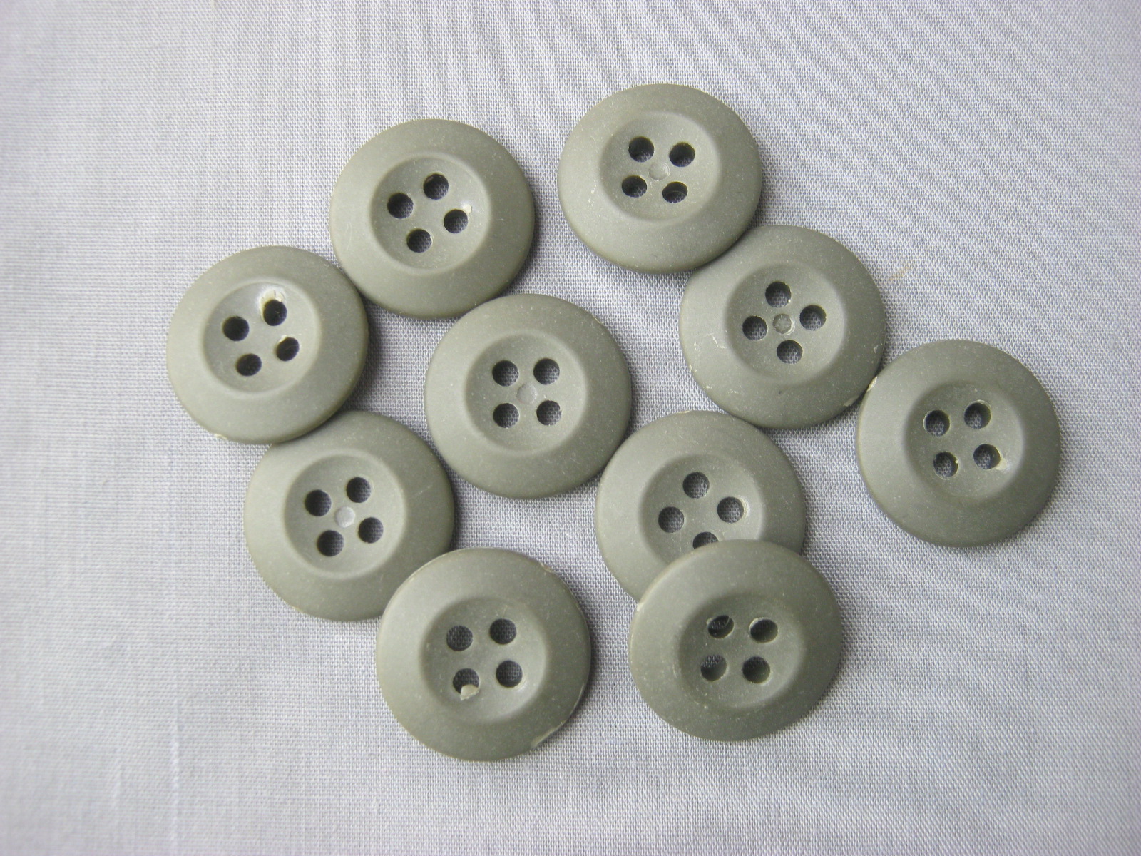 กระดุมสำหรับซ่อมชุดทหาร 19 MM สีเขียว