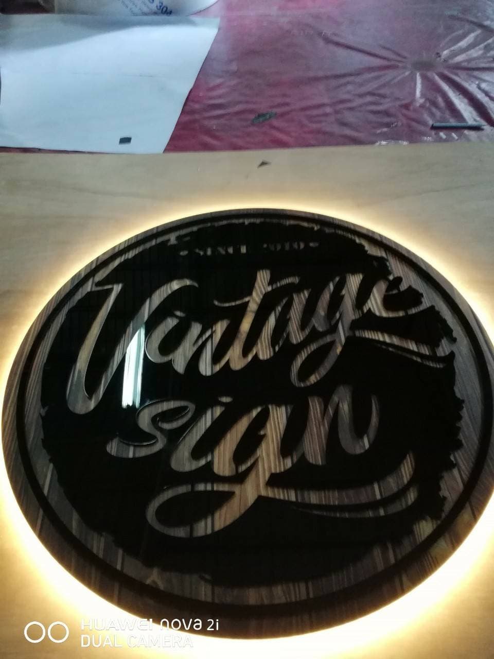 งานป้ายไฟออกหลัง