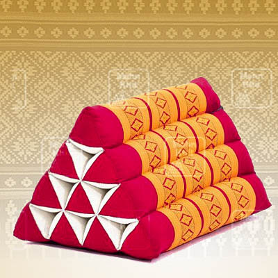 หมอนสามเหลี่ยม 10 ช่อง50x28x30Cm Tri-angle kapok 100%Traditional Floor Cushions 10 holes.