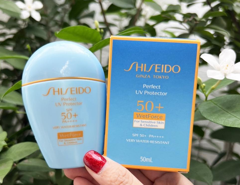 Shiseido Perfect UV Protector SPF 50+ PA++++ WetForce For Sensitive Skin & Children 50ml. กันแดดสูตรอ่อนโยนสำหรับผู้ที่มีผิวแพ้ง่ายและเด็ก