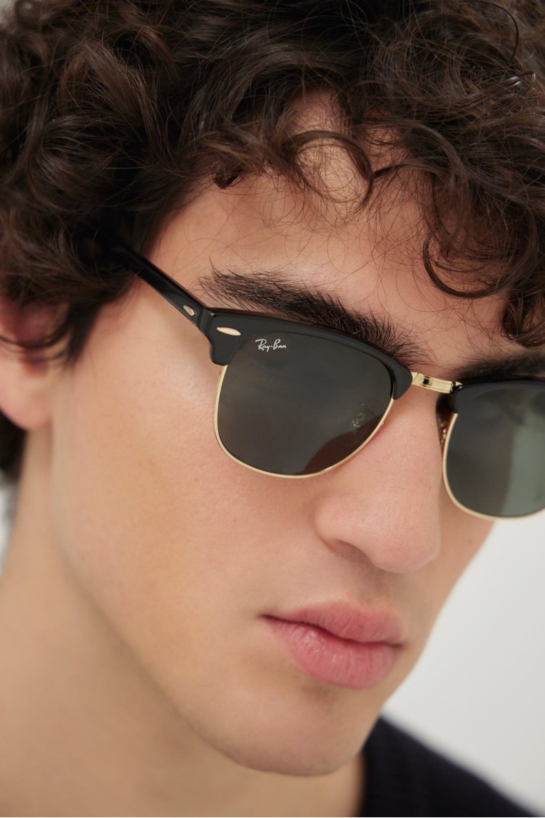 แว่นกันแดด Ray-Ban RB3016 W0365 Clubmaster Black/Gold G-15 S.51