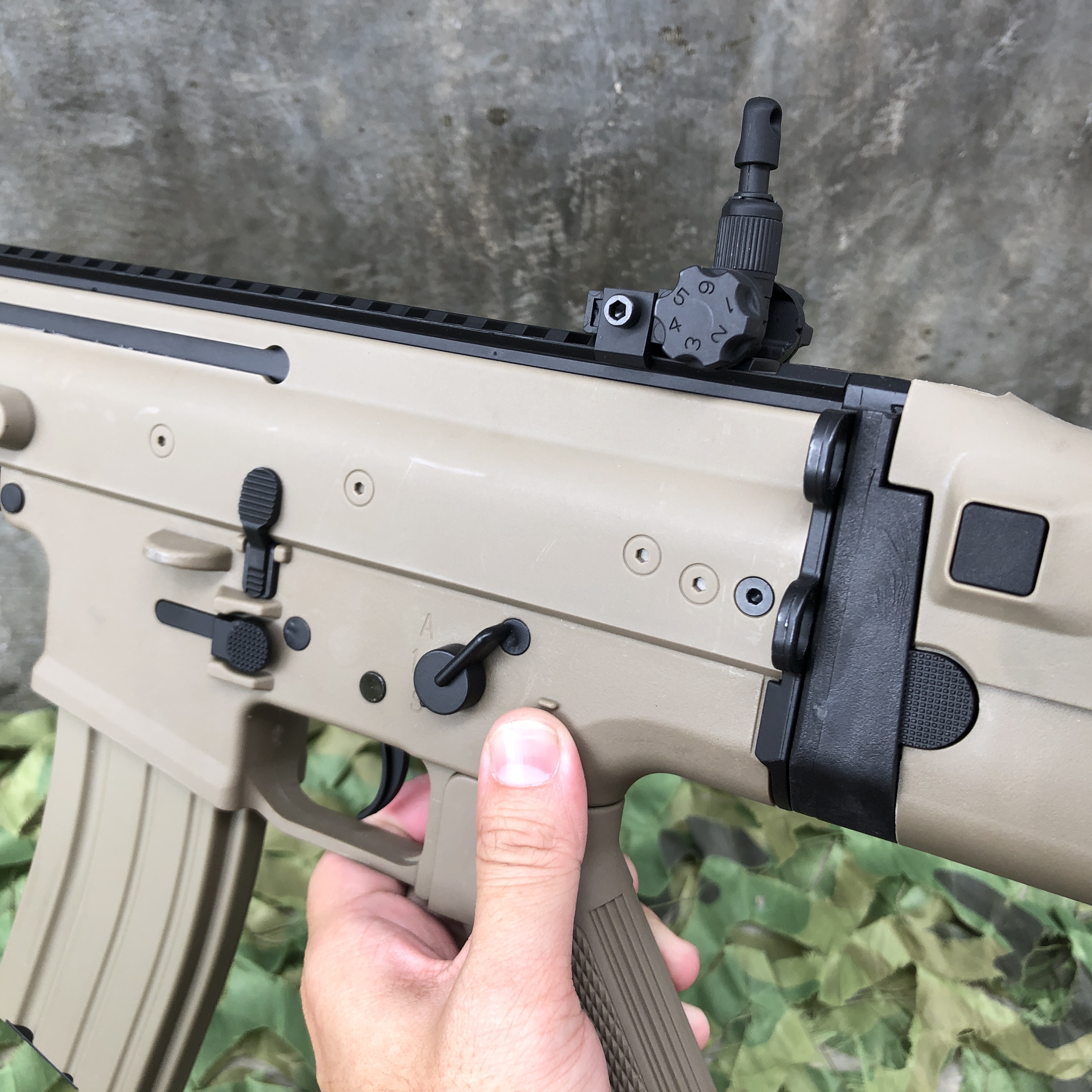 ปืนเจล ปืนเจลไฟฟ้า รุ่น SCAR-L (Semi Auto&Full Auto)