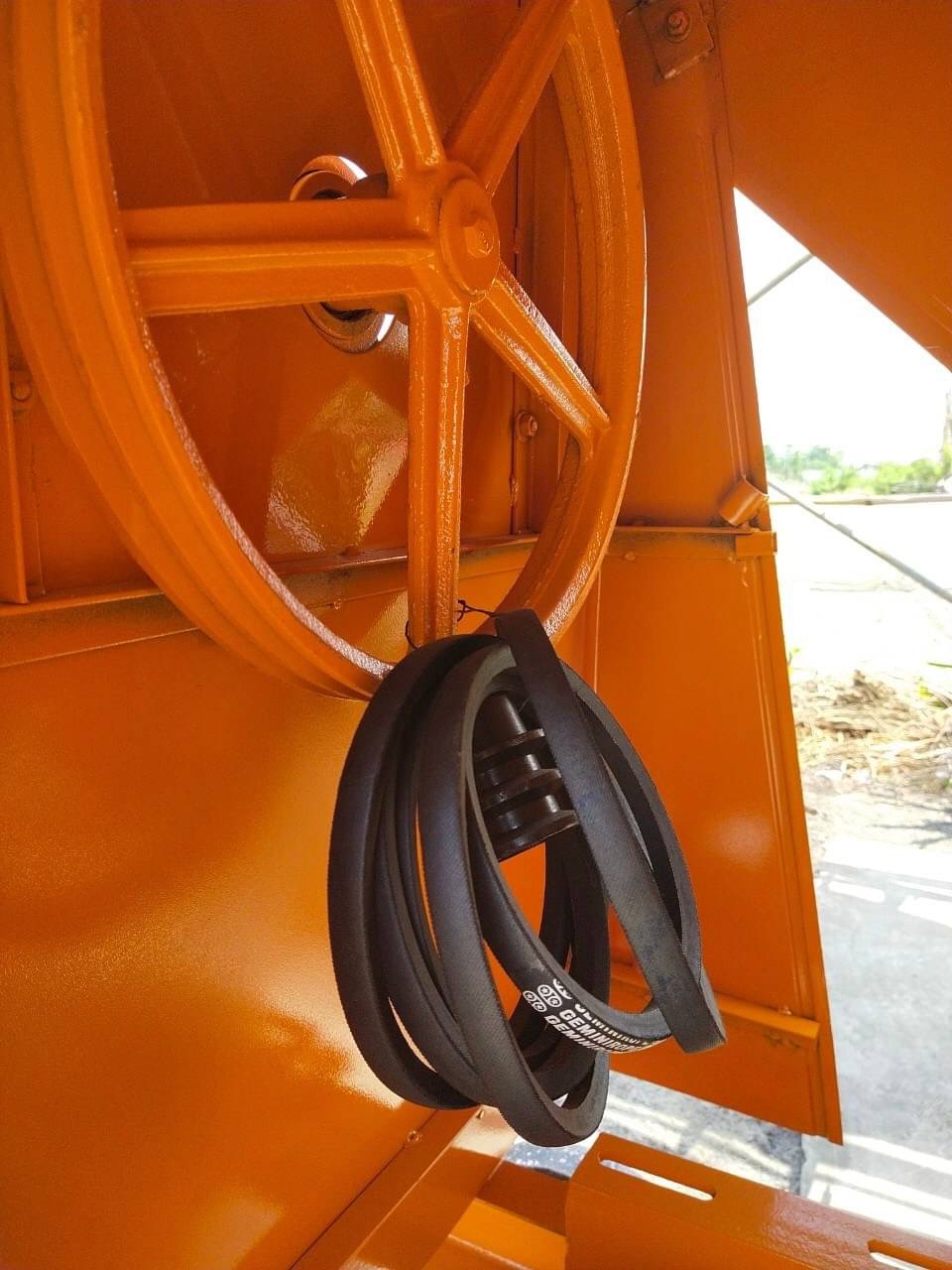 โม่ผสมปูนเหล็กเหนียว