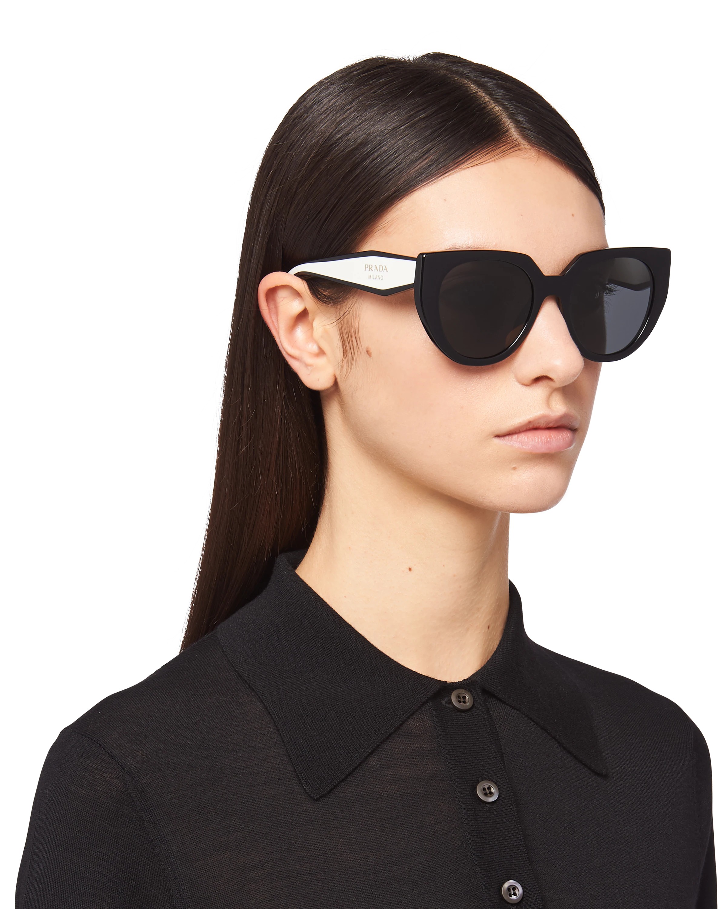 แว่นกันแดดPRADA SPR14W 09Q5S0 - Black/talc