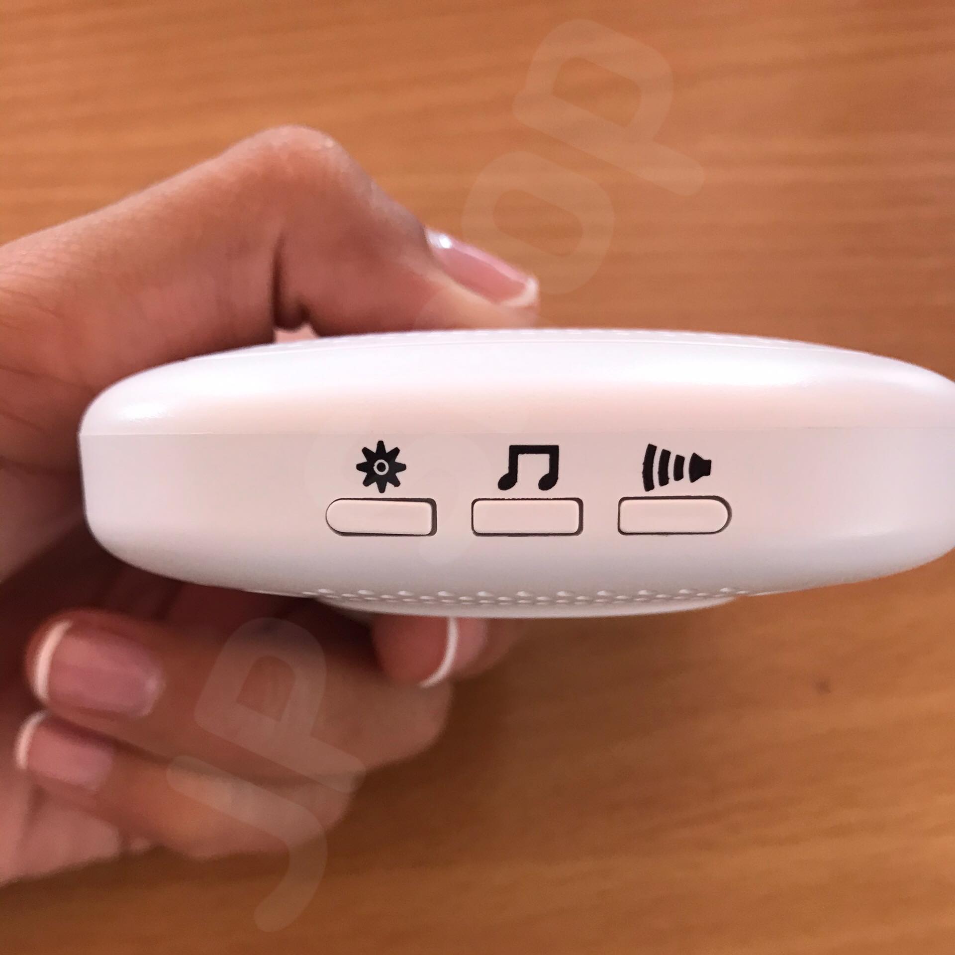 QOTO Smart Water Timer เครื่องตั้งเวลาน้ำอัจฉริยะ ควบคุมผ่านแอปมือถือ ชาร์จแบตด้วยแสงอาทิตย์ พร้อมส่งทั่วไทย