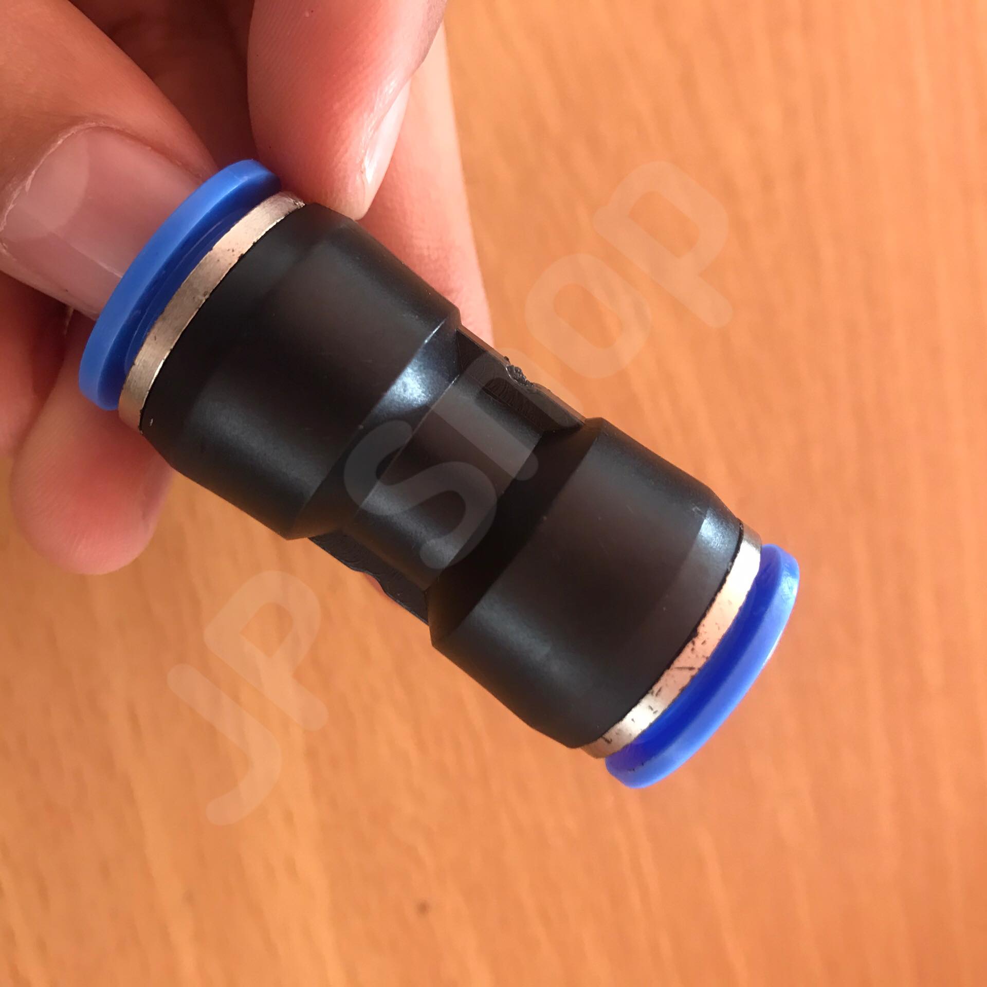 ข้อต่อลม PU 12 มม.-ต่อตรง ฟิตติ้งสายลม ต่อสายลม 12 มม. #0012