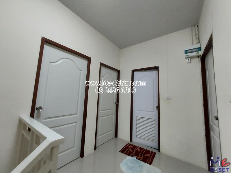 ขายทาวเฮ้าส์ ย่าน ดาวทอง ลานตากฟ้า ศาลาดิน ศาลายา มหาสวัสดิ์ : กิตติชัย 16 : 2 ชั้น 21 ตร.วา